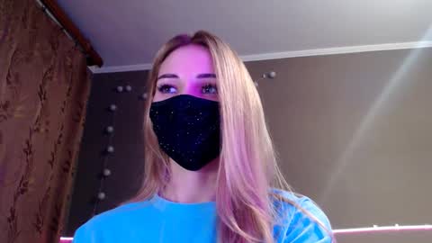 Lily online show from 12.05.25