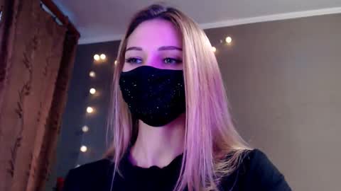 Lily online show from 02.11.26