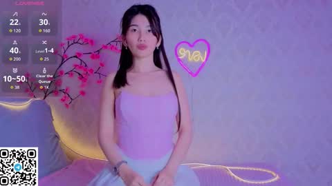 Snapshot of iris_on_cam chatting on 09.19.25 iris on cam online show from 09.19.25
