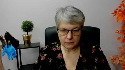 I R I S online show from 01.13.25