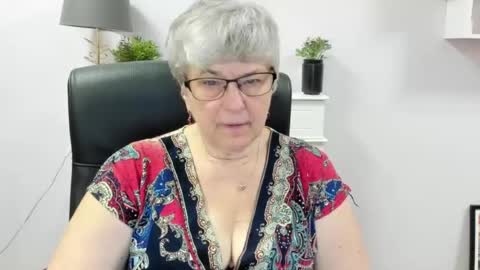 I R I S online show from 07.07.26