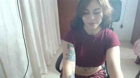 Snapshot of irisarellano_ chatting on 04.18.26 irisarellano_ online show from 04.18.26
