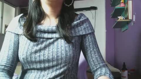 Camilla online show from 03.10.25