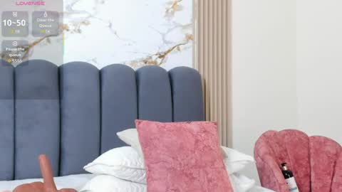 Iris online show from 04.22.26