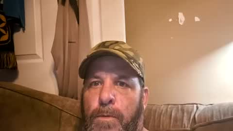 irishanimal61178 online show from 07.17.26