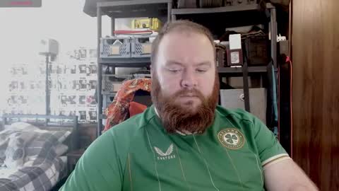 twitter theirishman205 online show from 09.13.25