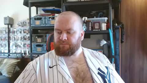 Snapshot of irishdaddy24 chatting on 02.20.26 twitter theirishman205 online show from 02.20.26