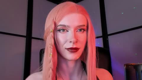 Snapshot of irisice chatting on 12.05.24 Miss Iris Fansly Miss Iris new inst. online show from 12.05.24