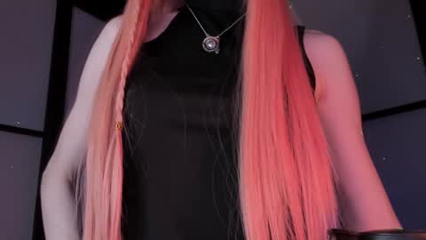 Snapshot of irisice chatting on 12.06.24 Miss Iris Fansly Miss Iris new inst. online show from 12.06.24