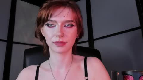 Snapshot of irisice chatting on 12.10.24 Miss Iris Fansly Miss Iris new inst. online show from 12.10.24