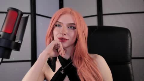 Snapshot of irisice chatting on 02.27.25 Miss Iris Fansly Miss Iris new inst. online show from 02.27.25