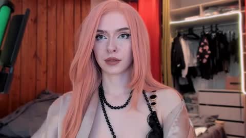 Snapshot of irisice chatting on 03.09.25 Miss Iris Fansly Miss Iris new inst. online show from 03.09.25