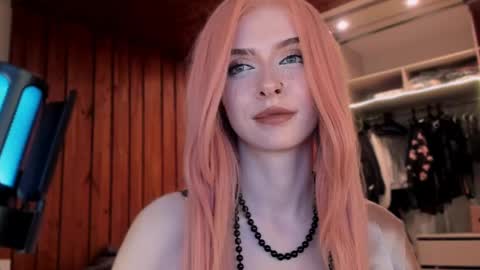 Snapshot of irisice chatting on 03.09.25 Miss Iris Fansly Miss Iris new inst. online show from 03.09.25