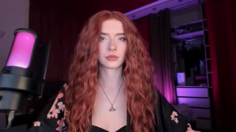 Snapshot of irisice chatting on 09.19.25 Miss Iris Fansly Miss Iris new inst. online show from 09.19.25