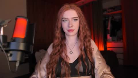 Snapshot of irisice chatting on 10.21.25 Miss Iris Fansly Miss Iris new inst. online show from 10.21.25