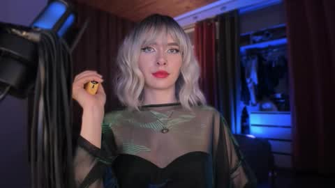 Miss Iris Fansly Miss Iris new inst.  online show from 12.15.25