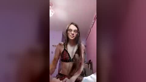 Snapshot of irislust chatting on 07.19.26 irislust online show from 07.19.26