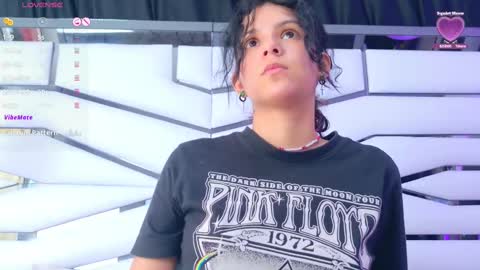 Iris online show from 03.03.25