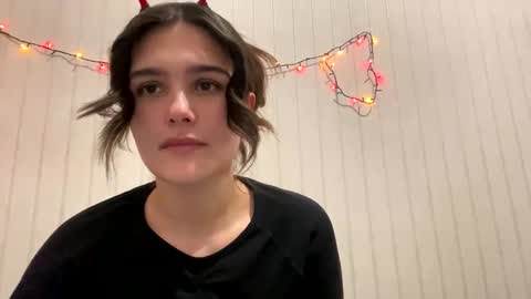 Snapshot of irisss31 chatting on 12.24.24 irisss31 online show from 12.24.24