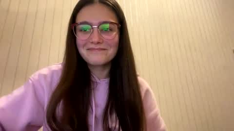 Snapshot of irisss31 chatting on 01.15.25 irisss31 online show from 01.15.25