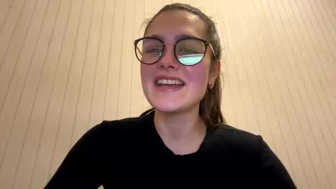 Snapshot of irisss31 chatting on 01.16.25 irisss31 online show from 01.16.25