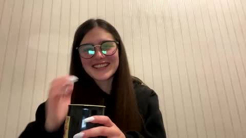 Snapshot of irisss31 chatting on 02.08.25 irisss31 online show from 02.08.25