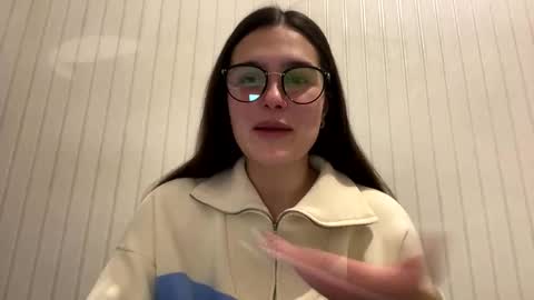 Snapshot of irisss31 chatting on 02.22.25 irisss31 online show from 02.22.25