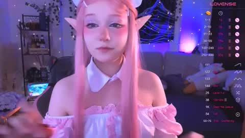 Snapshot of irma_bell chatting on 11.13.25 Irma online show from 11.13.25