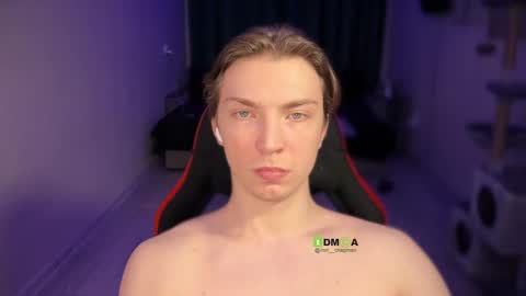 Snapshot of iron__chapman chatting on 12.28.24 Iron online show from 12.28.24