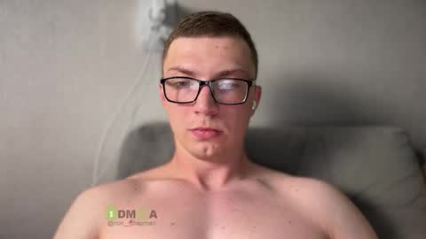 Snapshot of iron__chapman chatting on 09.08.25 Iron online show from 09.08.25