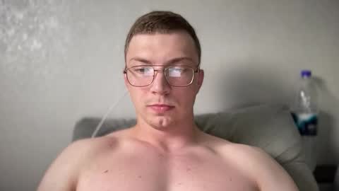 Snapshot of iron__chapman chatting on 09.14.25 Iron online show from 09.14.25