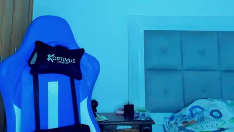 Snapshot of iron_coleman chatting on 01.31.25 Iron online show from 01.31.25