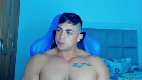 Snapshot of iron_coleman chatting on 02.02.25 Iron online show from 02.02.25