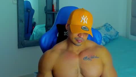 Snapshot of iron_coleman chatting on 10.04.25 Iron online show from 10.04.25