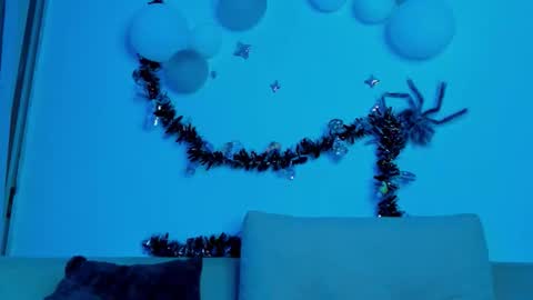 Snapshot of iron_coleman chatting on 10.30.25 Iron online show from 10.30.25