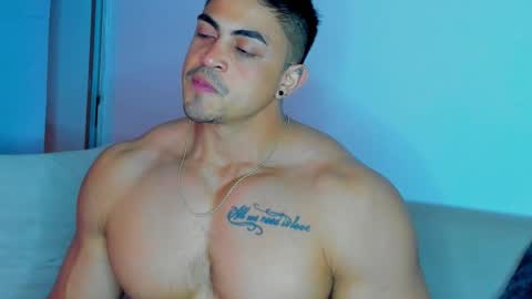 Snapshot of iron_coleman chatting on 11.19.25 Iron online show from 11.19.25