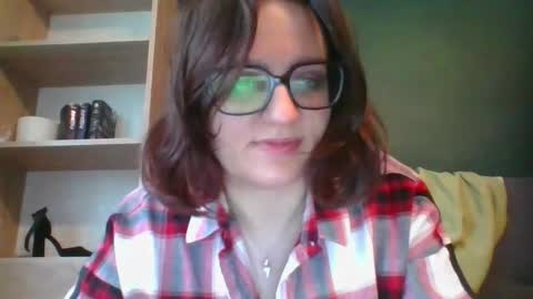 Paris online show from 04.14.26