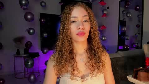 Snapshot of isa_____ chatting on 03.01.25 isa_____ online show from 03.01.25