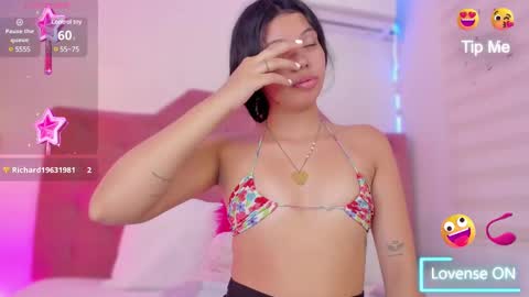 Snapshot of isa__cute chatting on 02.13.25 ISA online show from 02.13.25