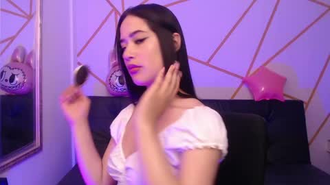 isa__rodriguez online show from 05.12.26