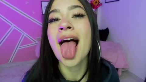 isa__rodriguez online show from 05.19.26