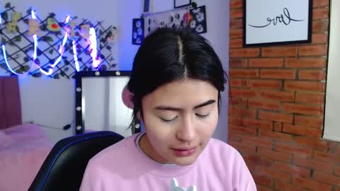 isabela online show from 09.19.25