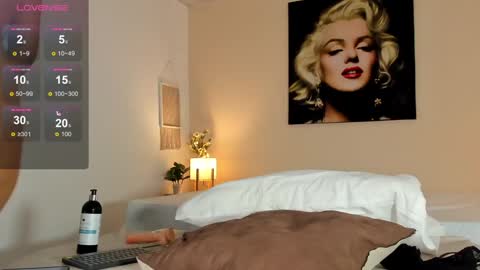 oIssaJonneso online show from 12.31.24