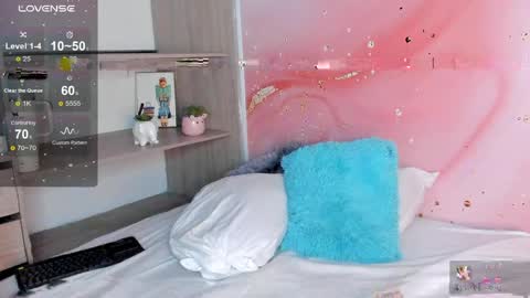 oIssaJonneso online show from 04.14.26