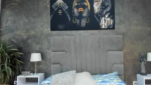 Isa Lancaster online show from 04.12.26