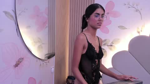    online show from 01.07.25