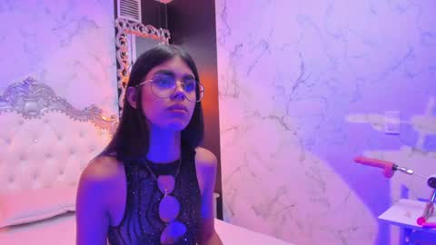    online show from 01.25.25