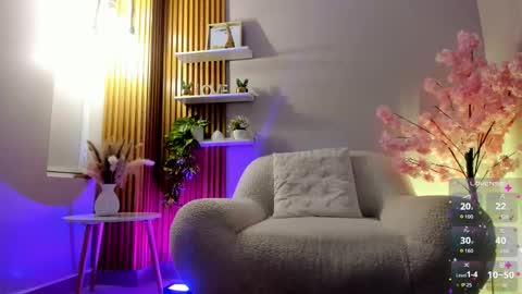    online show from 11.04.25