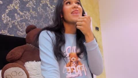 Isa  online show from 02.03.25