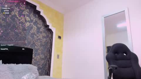 Isa  online show from 02.24.25